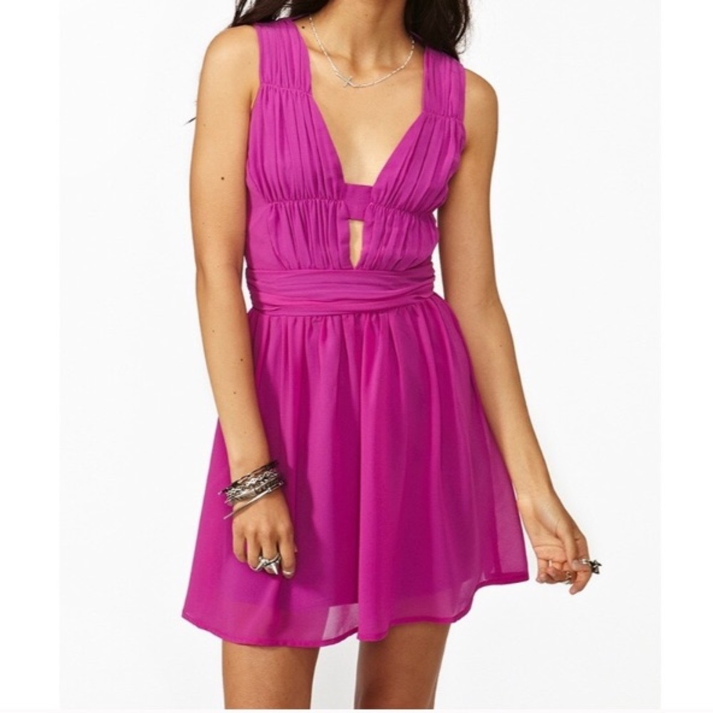 Keepsake the label magenta pink dress